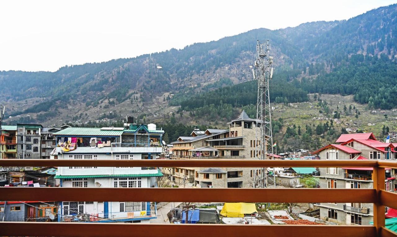 Treebo Trend Hotel Dev Mall Road Manāli Buitenkant foto